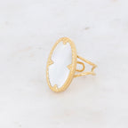 Bague Méli - pierre ovale et griffes triangles