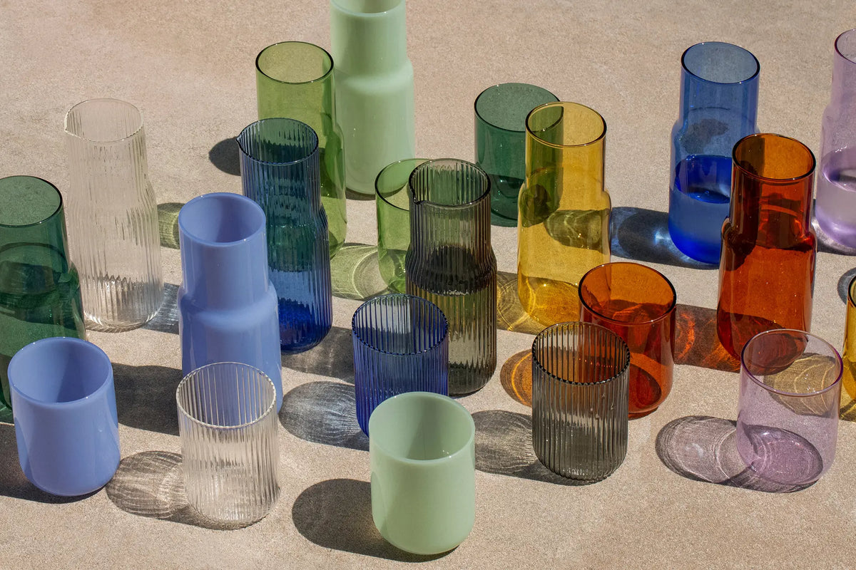 Carafe en verre teintée Ambre  GRY MATTR by Joe Mimran