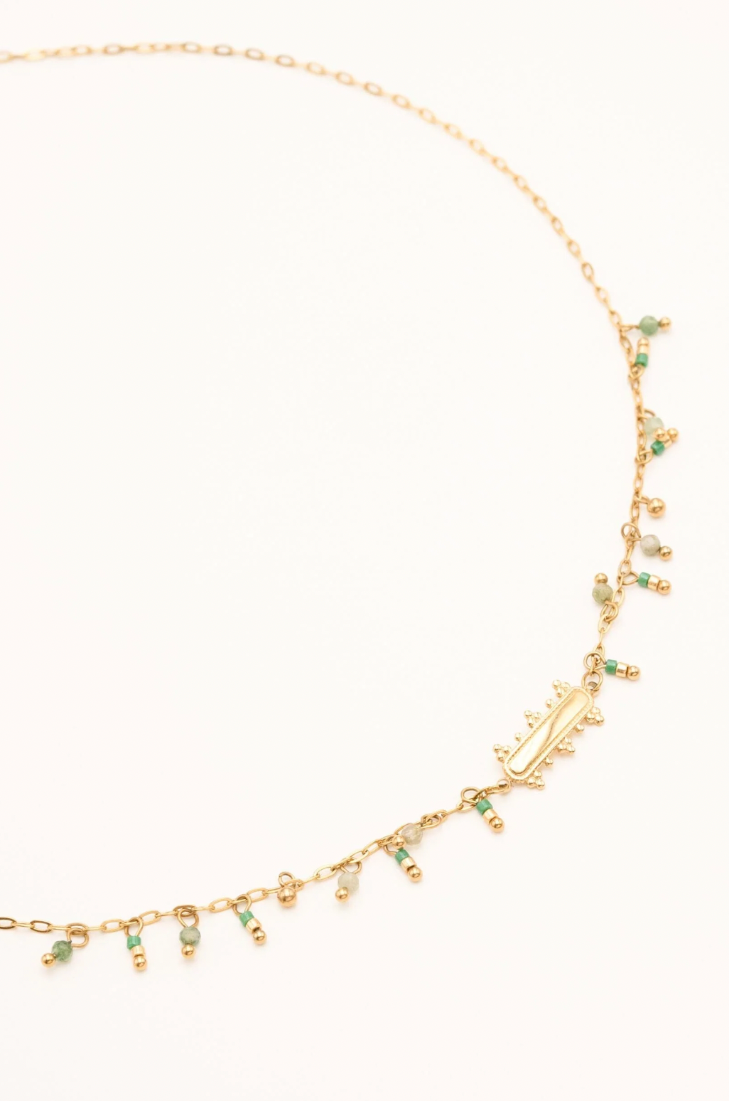 collier pierres naturelles pendantes et barre