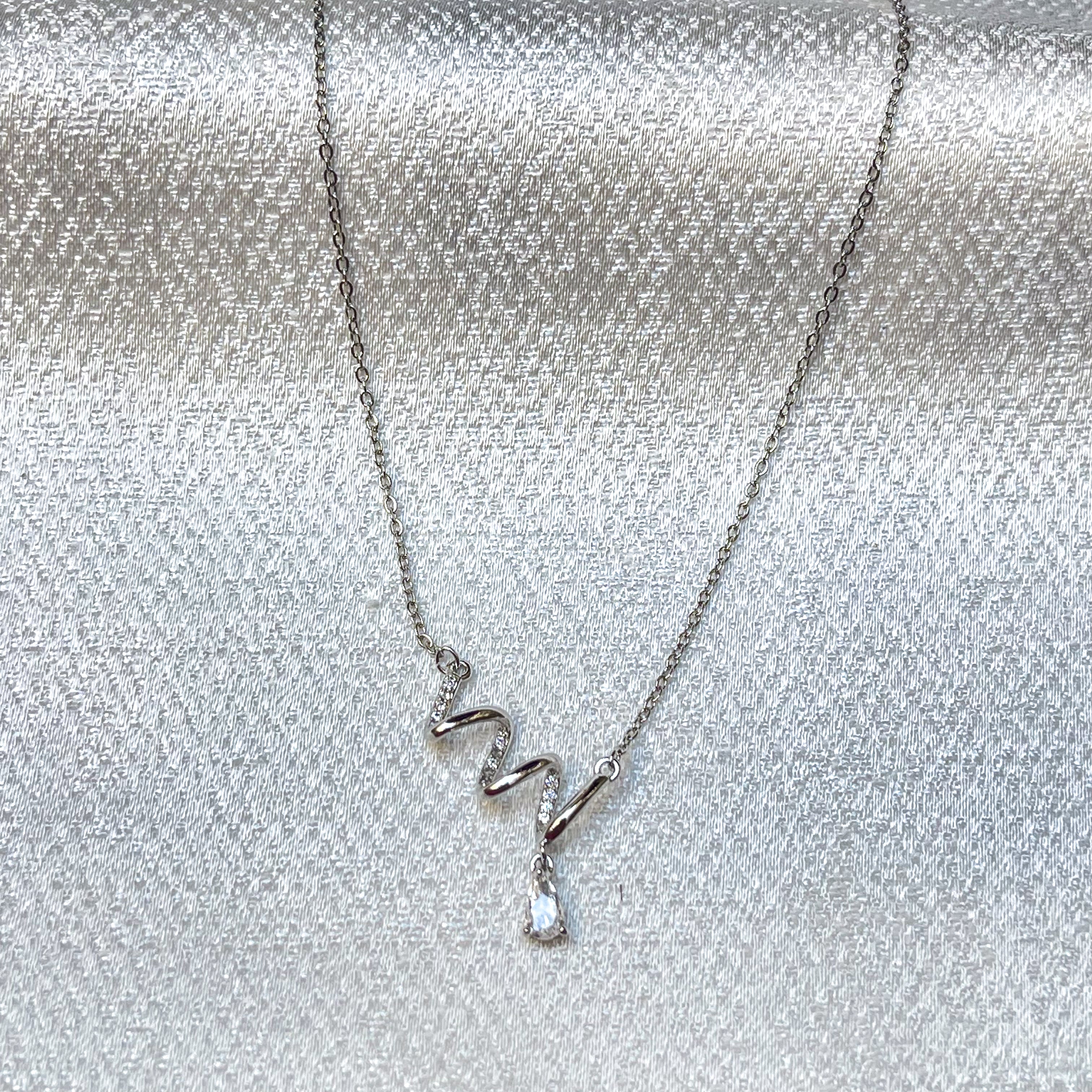 colliers goutte strass