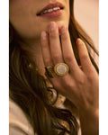Bague grand coquillage dorée
