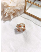 bague large avec des  pierres