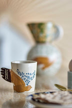 Hezha Tasse, Nature, Grès