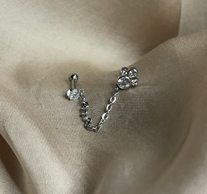 Boucle chaine et strass