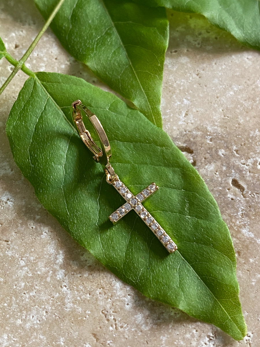 Mini créole croix all strass - gold filed - vendue à l'unité