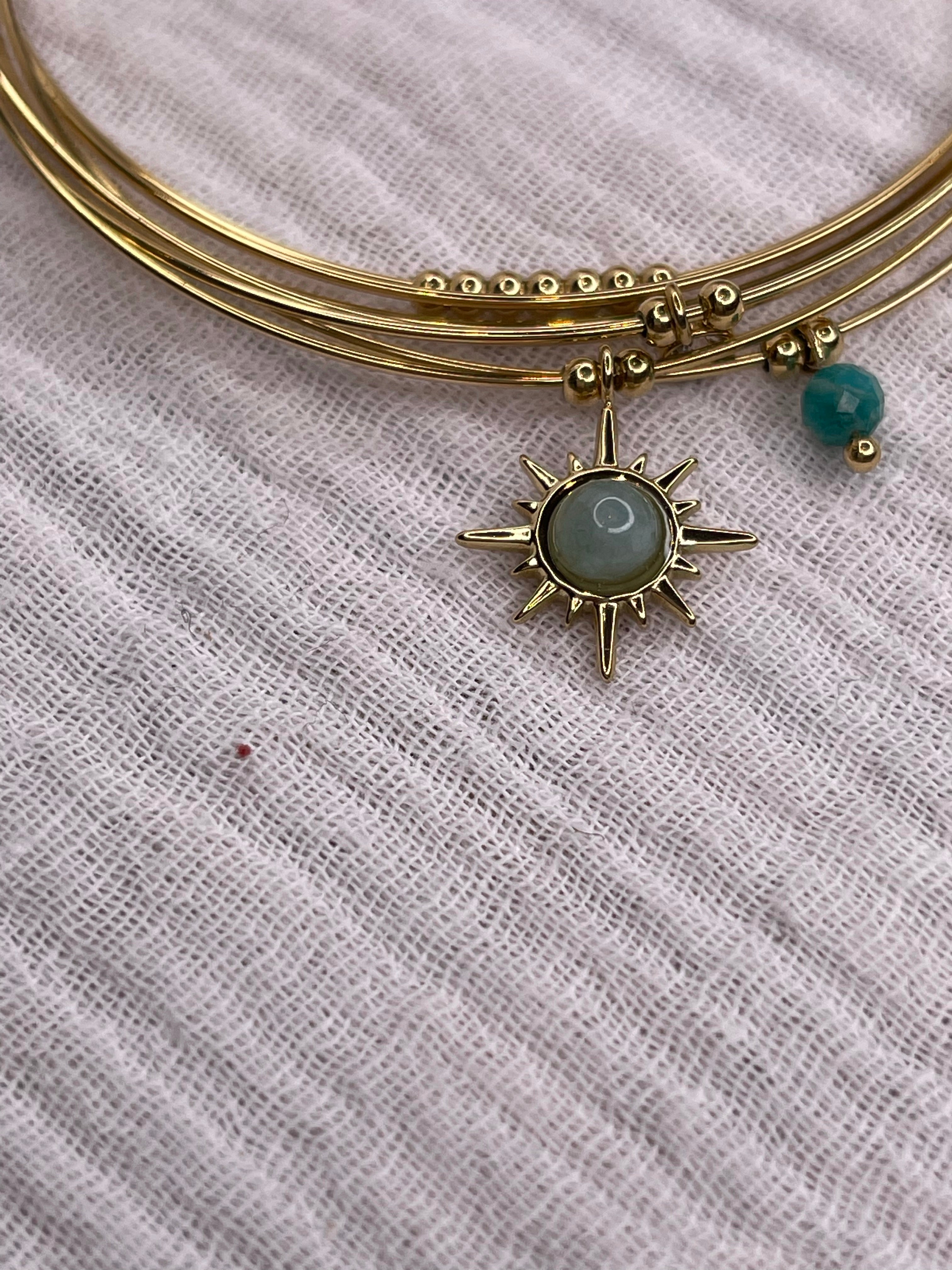 Semainier fin acier doré (7 bracelets), soleil et pierres