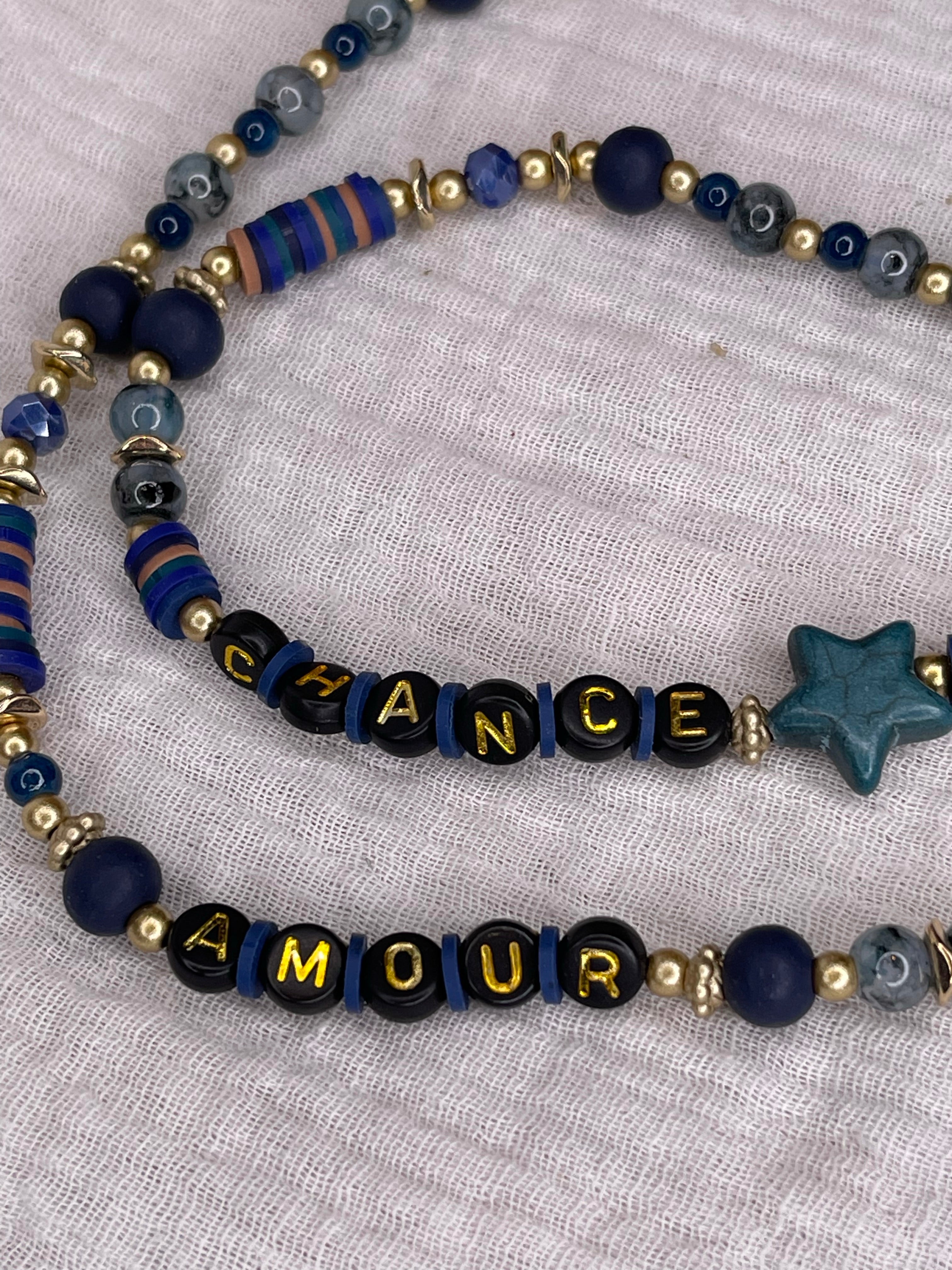 Bijou de téléphone long, "Amour - Chance"